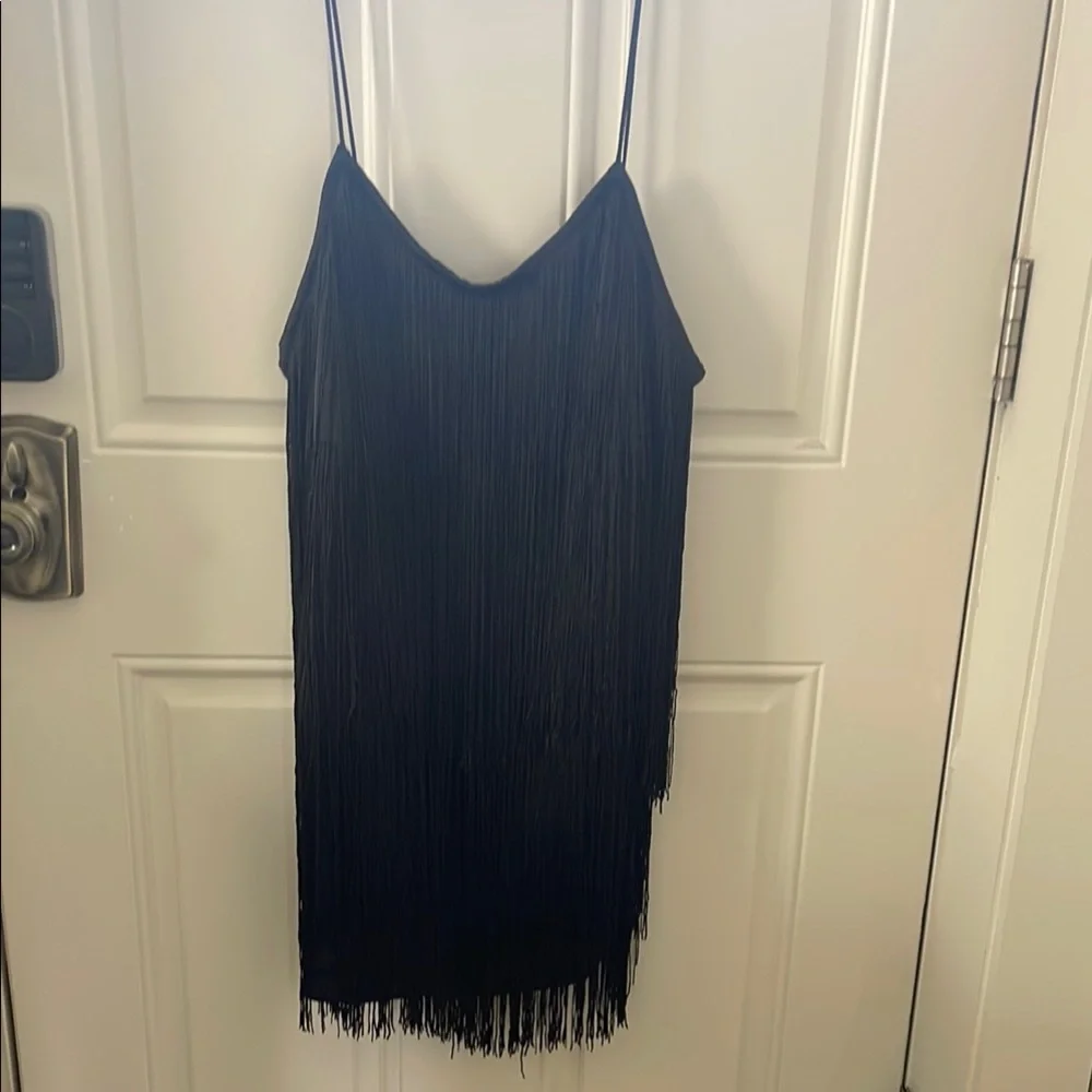 ASOS DESIGN fringed cami mini dress in black - Picture 2 of 6